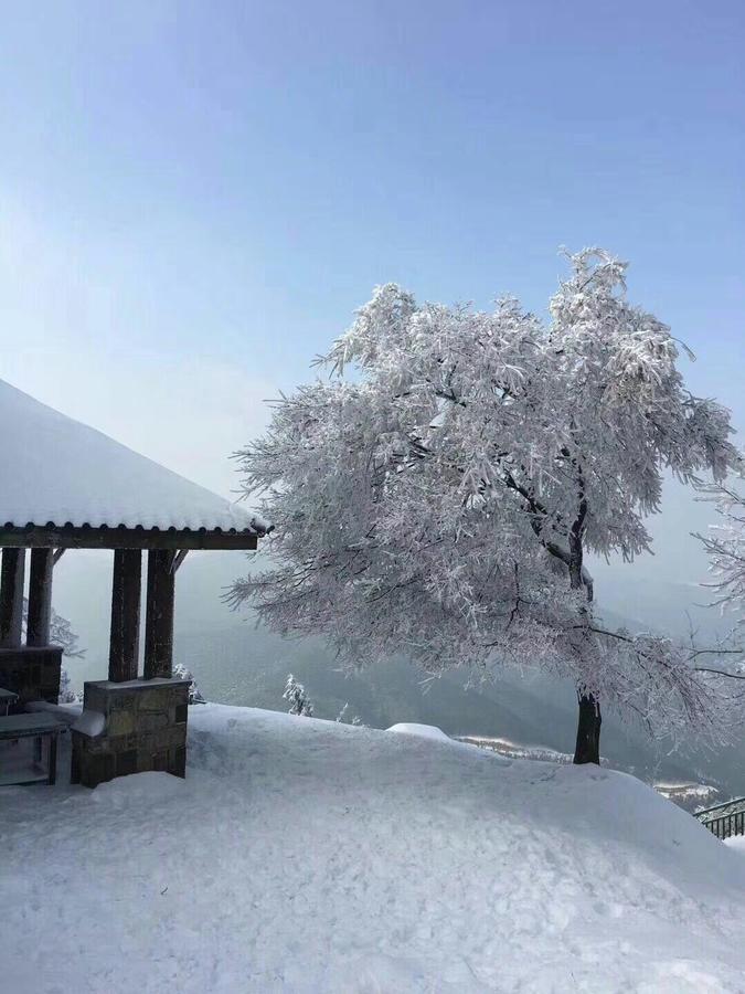 더칭 모간 마운틴 샤오무센센 빌라 외부 사진
